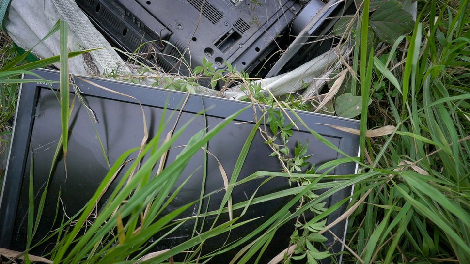 Some Computers Take A Horrible Journey After They’re ‚Recycled‘
