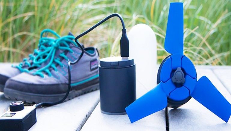 Estream: A Hydro Power-Driven Generator For Off-The-Grid Travelers