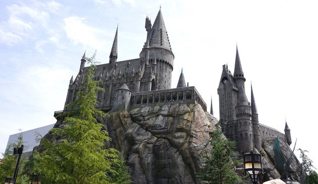 A Real-Life School Of Witchcraft And Wizardry Is Opening Ještě kousek → Year | Huffington Post