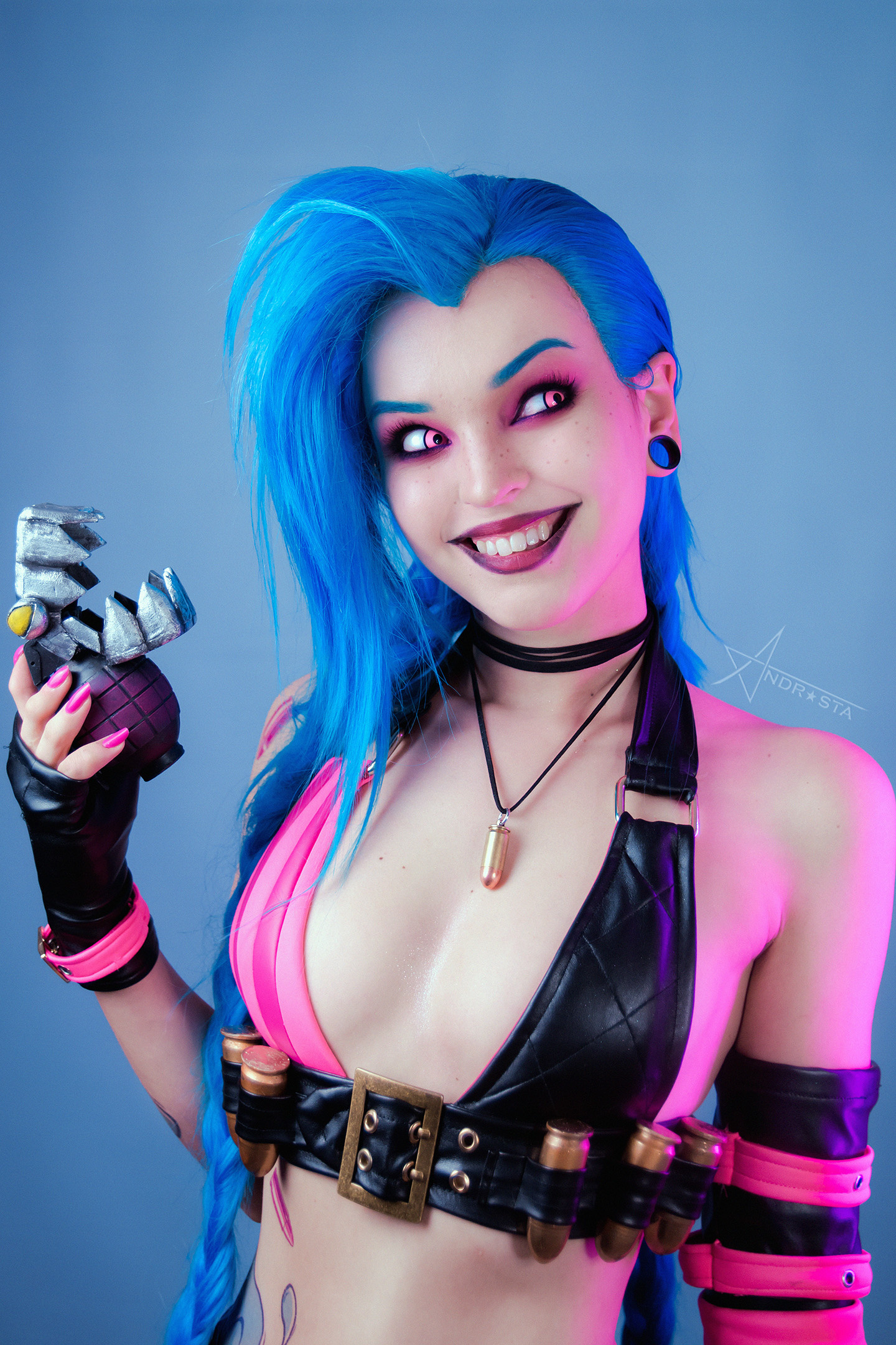 Můj otec dělá cosplay Half-lifu 3. Neviděla jsem ho už přes 10 let